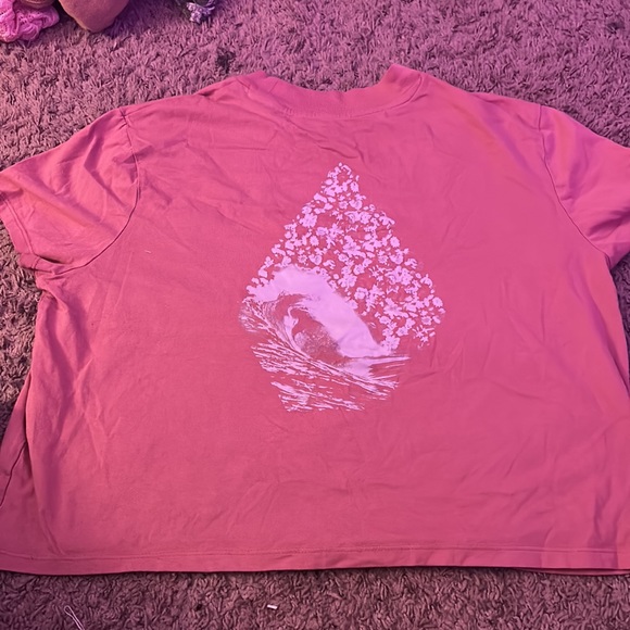 Volcom Stone, sized L , salmon pink, crop top. - Picture 2 of 4